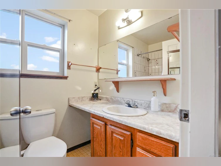 586 Stornoway Drive, Colwood, BC, V9C 3J8 - 31