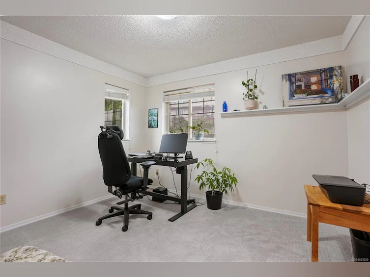 586 Stornoway Drive, Colwood, BC, V9C 3J8 - 14