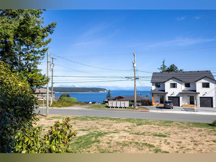 1368 Galerno Road, Campbell River, BC, V9W 1J9 - 40