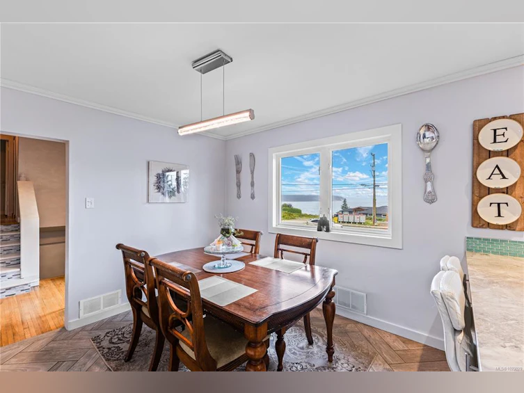 1368 Galerno Road, Campbell River, BC, V9W 1J9 - 8