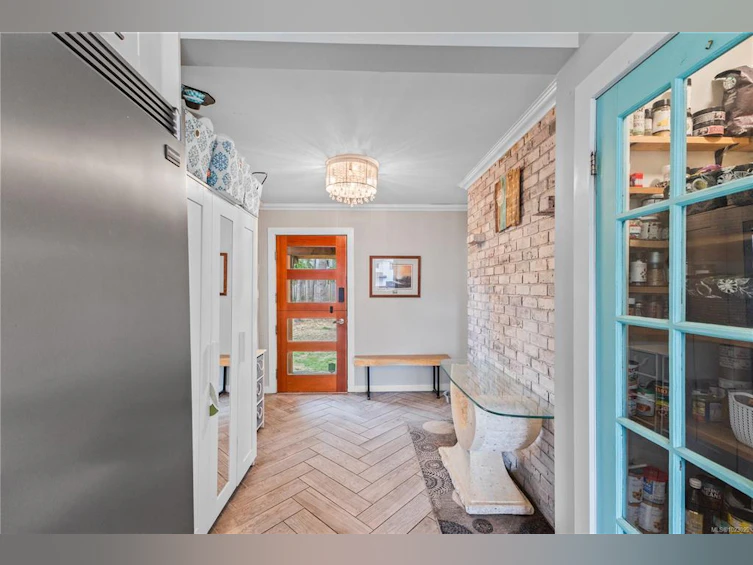 1368 Galerno Road, Campbell River, BC, V9W 1J9 - 7