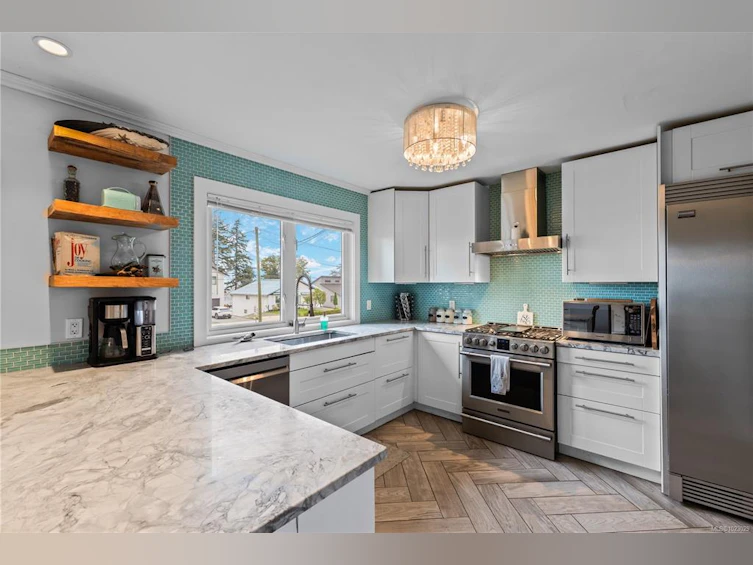 1368 Galerno Road, Campbell River, BC, V9W 1J9 - 3