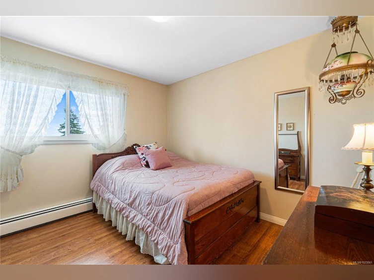 3817 Hammond Bay Road, Nanaimo, BC, V9T 1G4 - 23