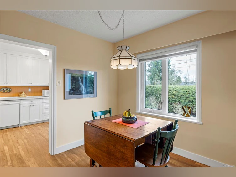 130 Marks Avenue, Parksville, BC, V9P 1L8 - 23