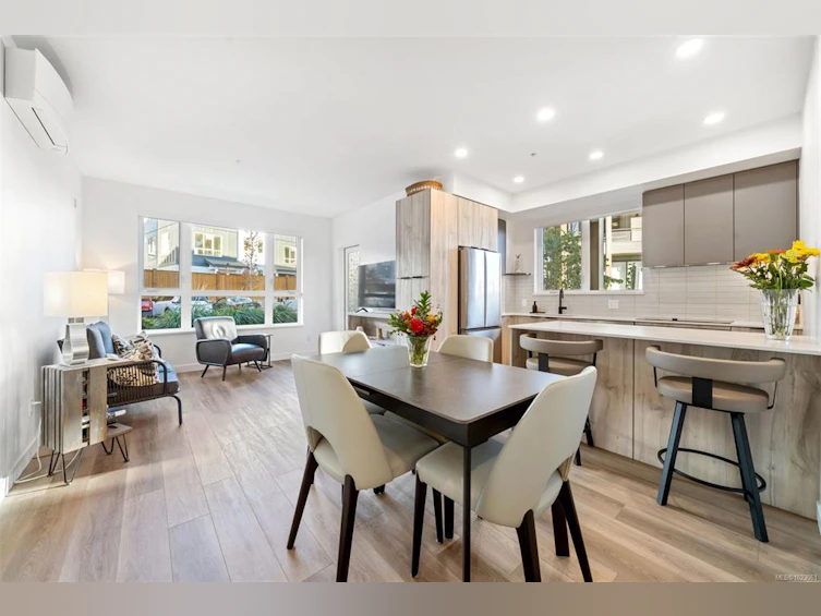 100-3564B Ryder Hesjedal Way, Colwood, BC, V9C 0V3 - 11