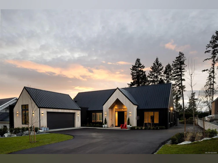 10630 Derrick Road, North Saanich, BC, V8L 5M8 - 49