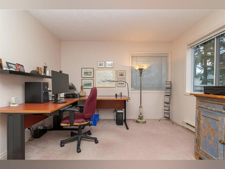 875 Clarke Road, Central Saanich, BC, V8M 2G1 - 29