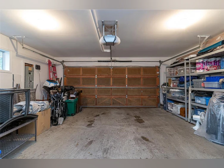 875 Clarke Road, Central Saanich, BC, V8M 2G1 - 33