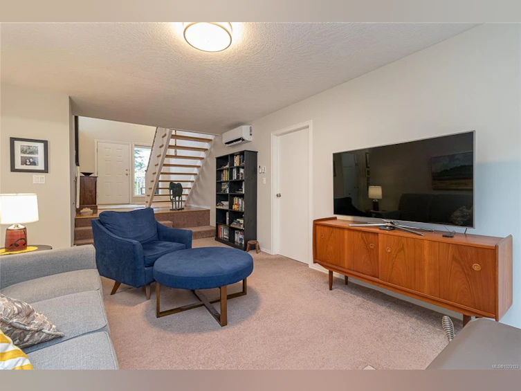 875 Clarke Road, Central Saanich, BC, V8M 2G1 - 16