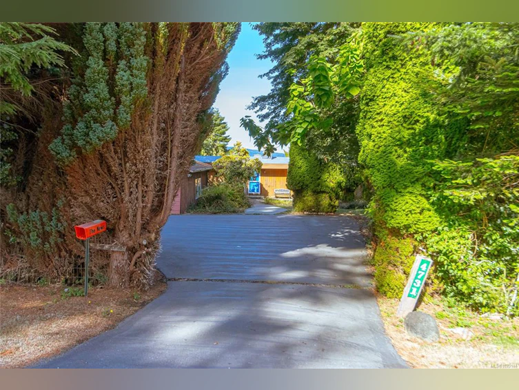 4731 Maple Guard Drive, Bowser/Deep Bay, BC, V0R 1G0 - 35