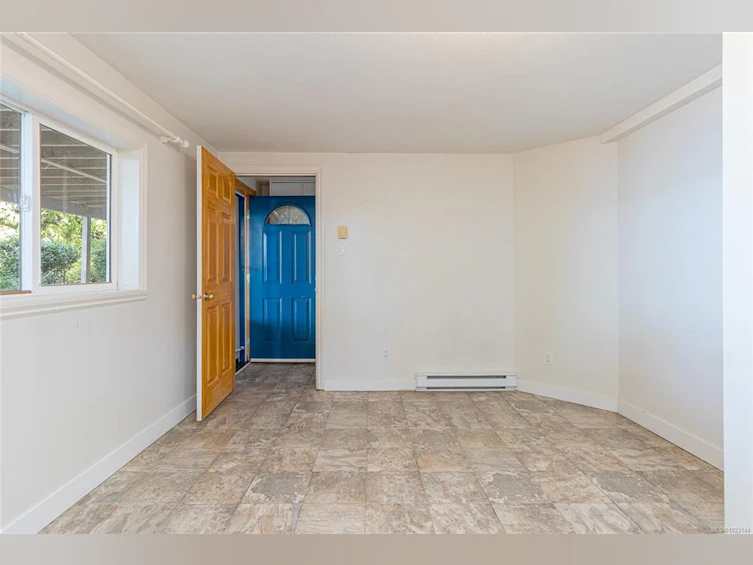 4731 Maple Guard Drive, Bowser/Deep Bay, BC, V0R 1G0 - 47