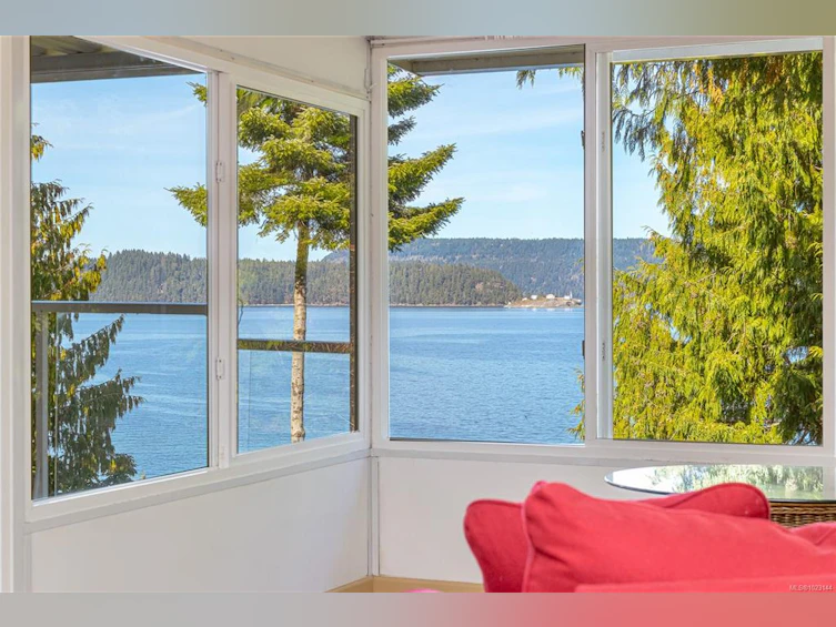4731 Maple Guard Drive, Bowser/Deep Bay, BC, V0R 1G0 - 9