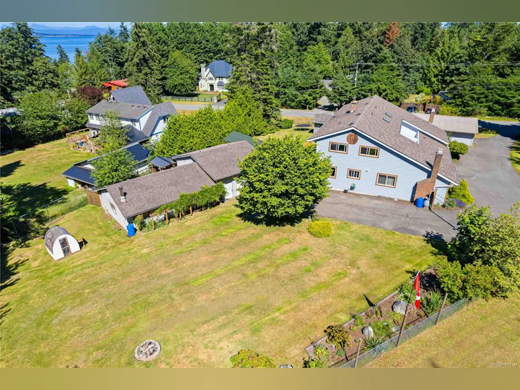 A & B-153 Bald Eagle Crescent, Bowser/Deep Bay, BC, V0R 1G0 - 35