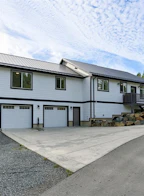 1141 Trailhead Lane