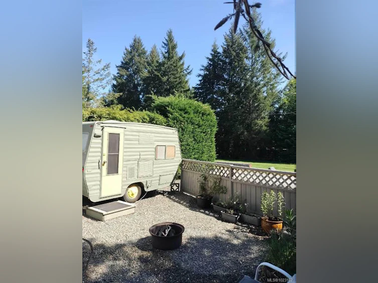 E5-2650 Turnbull Road, Qualicum Beach, BC, V9K 2R2 - 10
