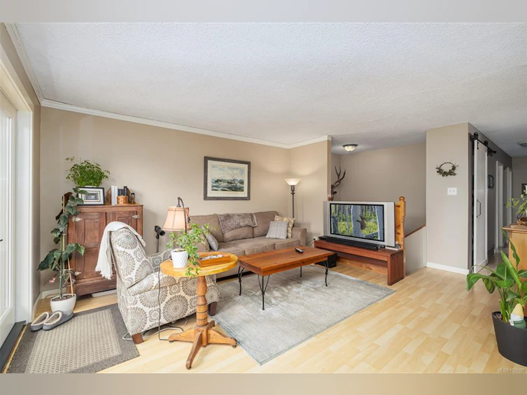 561 Macmillan Drive, Kelsey Bay/Sayward, BC, V0P 1R0 - 4
