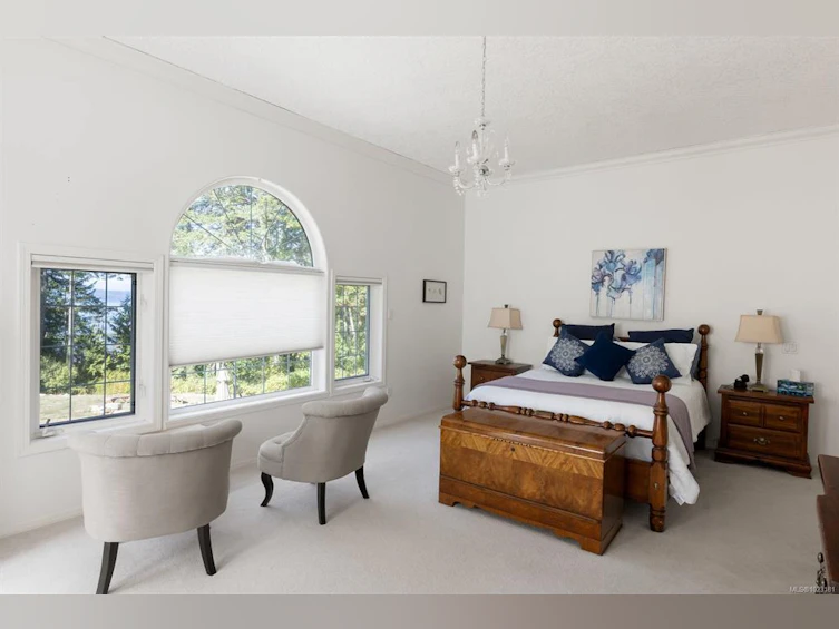 560 Salmon Road, North Saanich, BC, V8M 1S5 - 24