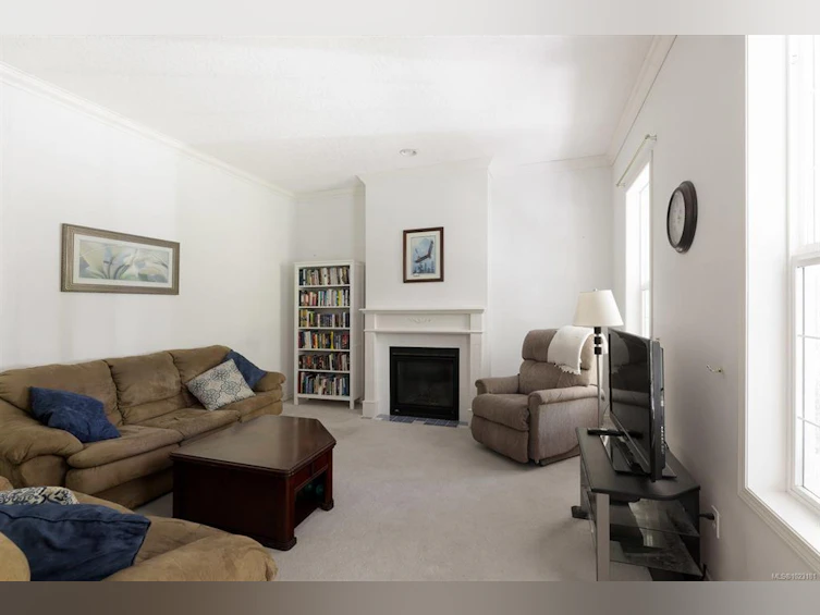 560 Salmon Road, North Saanich, BC, V8M 1S5 - 19