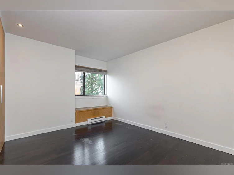 1005-1630 Quadra Street, Victoria, BC, V8W 3J5 - 17