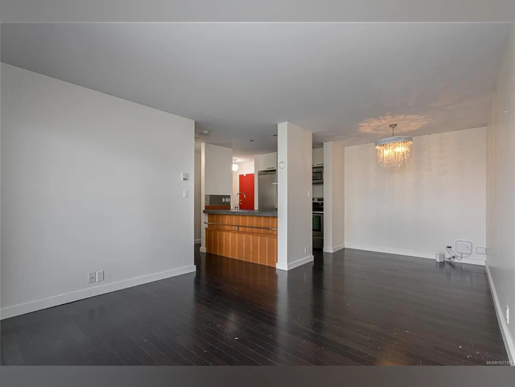 1005-1630 Quadra Street, Victoria, BC, V8W 3J5 - 7