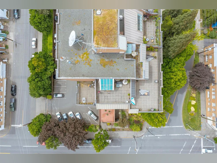 1005-1630 Quadra Street, Victoria, BC, V8W 3J5 - 27