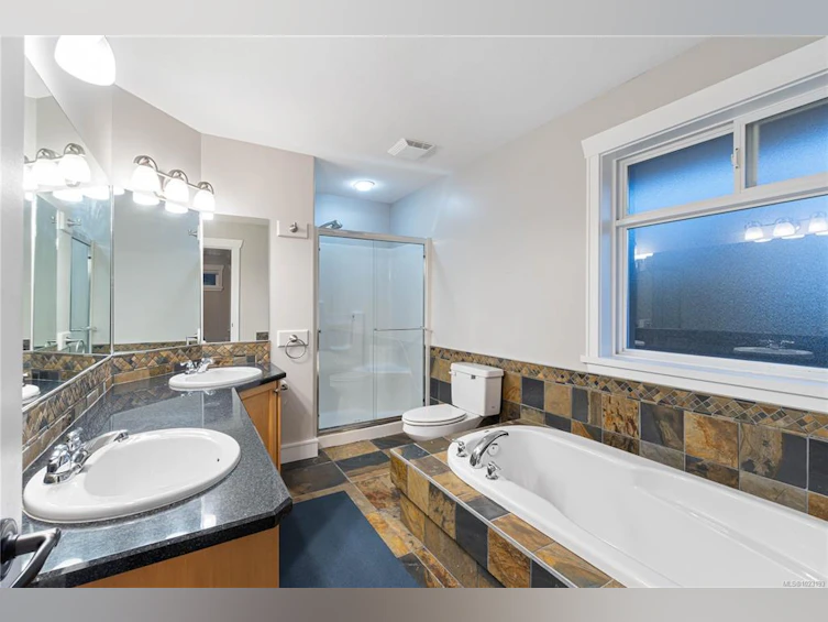 610 Forsyth Avenue, Parksville, BC, V9P 1G9 - 7
