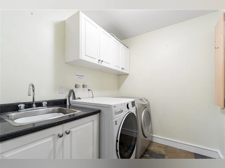 610 Forsyth Avenue, Parksville, BC, V9P 1G9 - 36