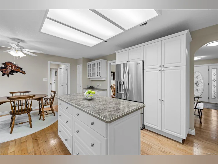 3321 Schooner Cove Drive, Fairwinds, BC, V9P 9H6 - 22