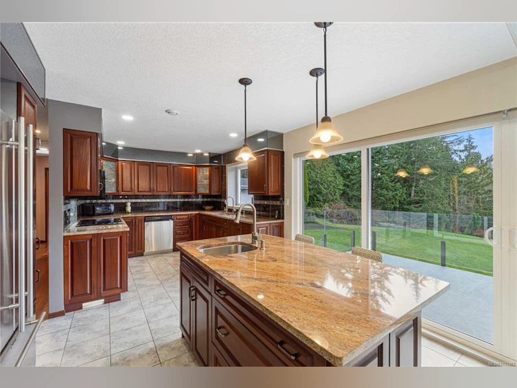 6540 Manhattan Way, Nanaimo, BC, V0R 2H0 - 4