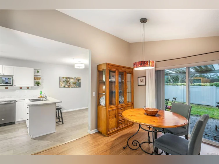 6179 Rosecroft Place, Nanaimo, BC, V9T 6L2 - 3