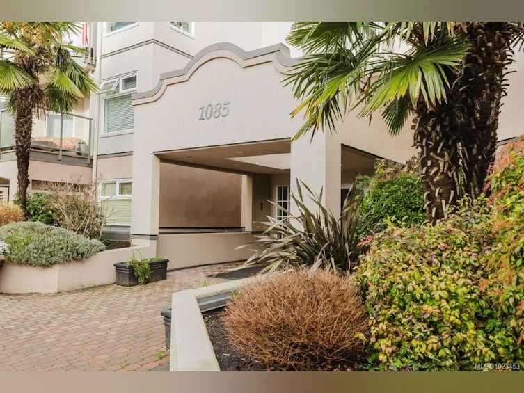 401-1085 Tillicum Road, Esquimalt, BC, V9A 7M3 - 5