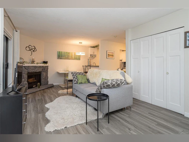 201-363 Morison Avenue, Parksville, BC, V9P 1P4 - 4