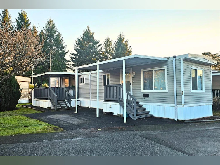 5B-6245 Metral Drive, Nanaimo, BC, V9T 6P8