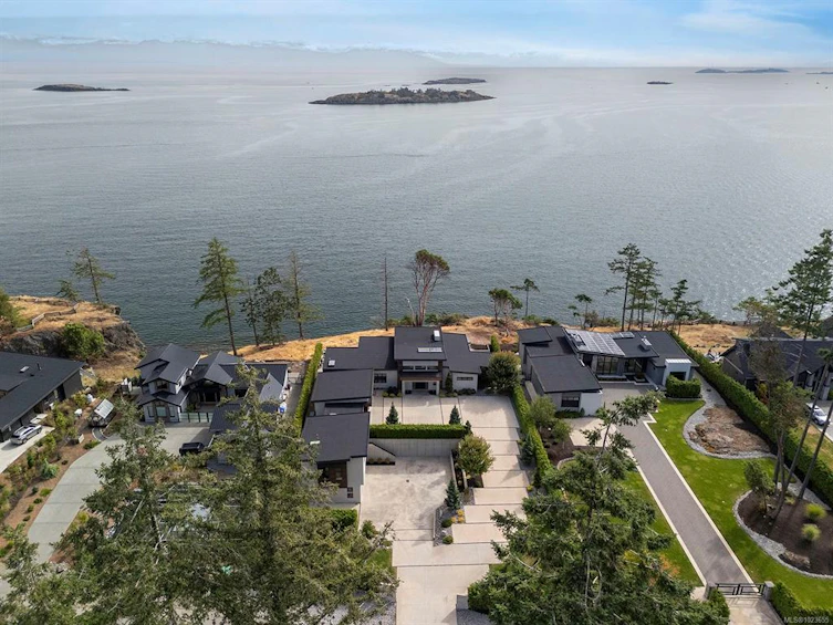 1724 Oak Leaf Drive, Nanoose, BC, V9P 9J4 - 11