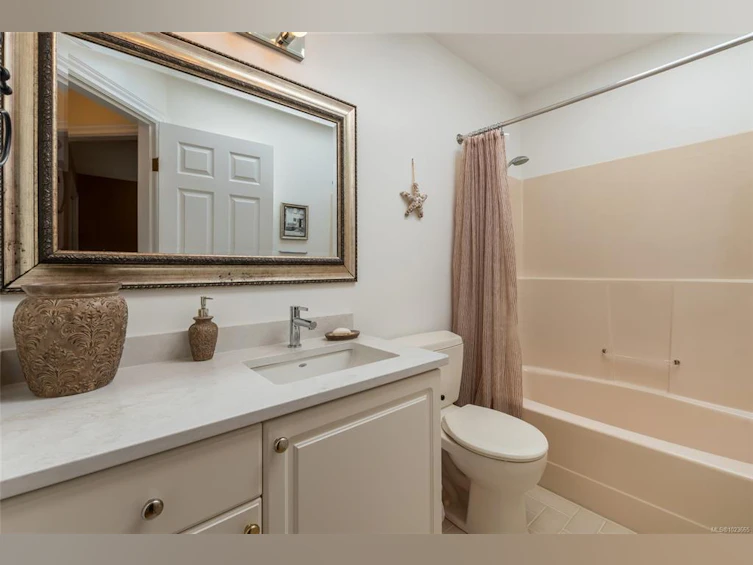 4718/4720 Shell Beach Road, Ladysmith, BC, V9G 1L7 - 14