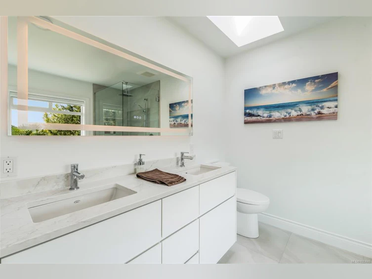 4718/4720 Shell Beach Road, Ladysmith, BC, V9G 1L7 - 9