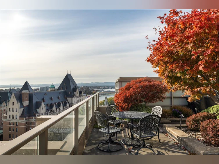 1406-707 Courtney Street, Victoria, BC, V8W 0A9 - 31