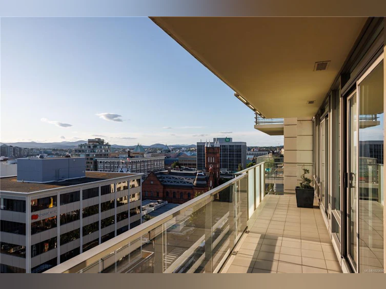 1406-707 Courtney Street, Victoria, BC, V8W 0A9 - 39
