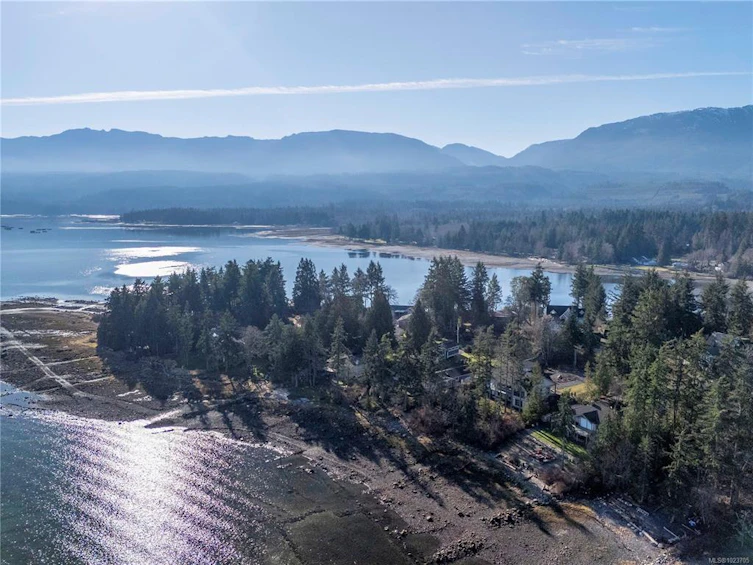 176 Baynes Drive, Fanny Bay, BC, V0R 1W0 - 91