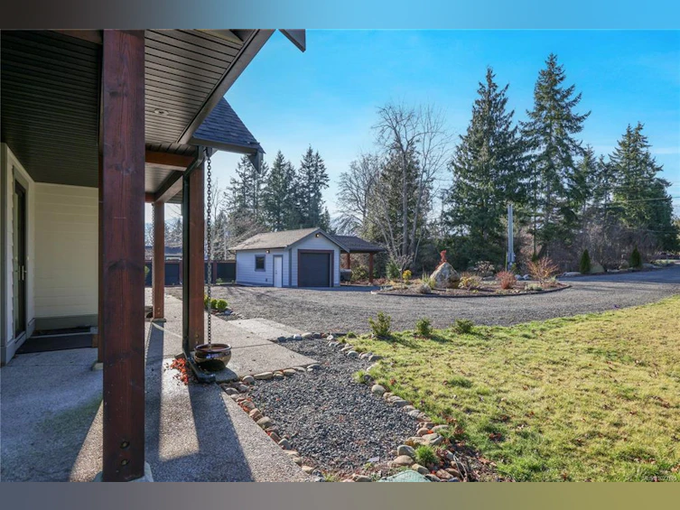 176 Baynes Drive, Fanny Bay, BC, V0R 1W0 - 81