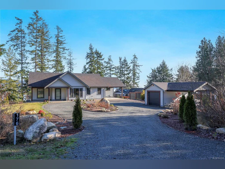 176 Baynes Drive, Fanny Bay, BC, V0R 1W0 - 66