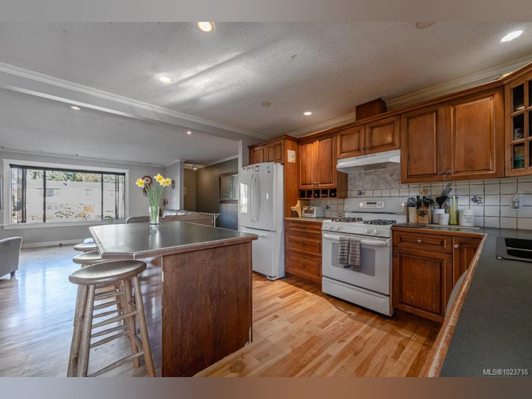 2615 Starlight Trail, Nanaimo, BC, V9T 3S6 - 14