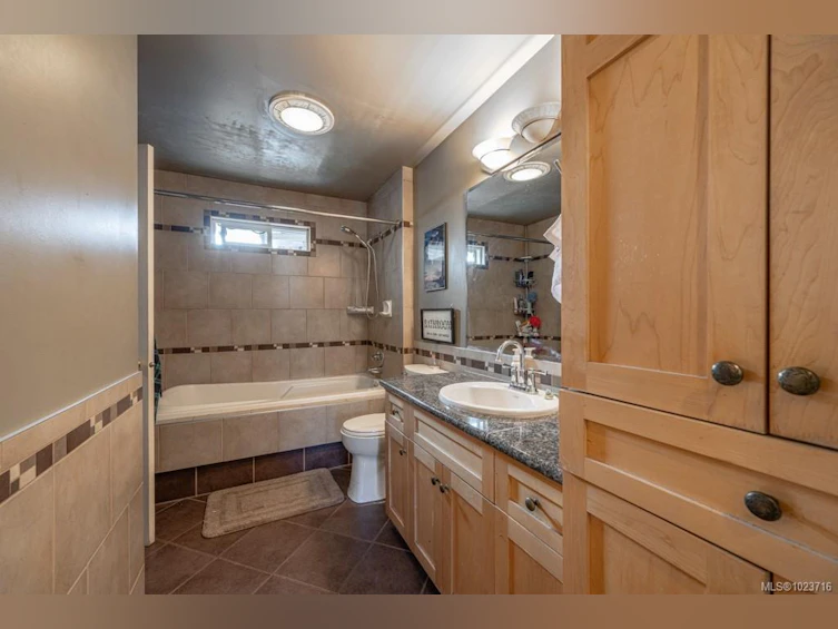 2615 Starlight Trail, Nanaimo, BC, V9T 3S6 - 21