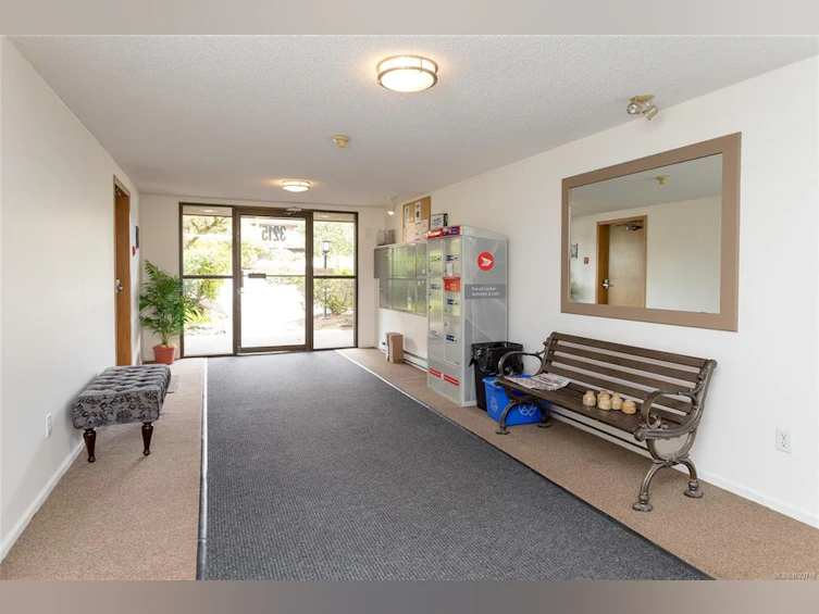 310-3215 Alder Street, Saanich, BC, V8X 1P3 - 20