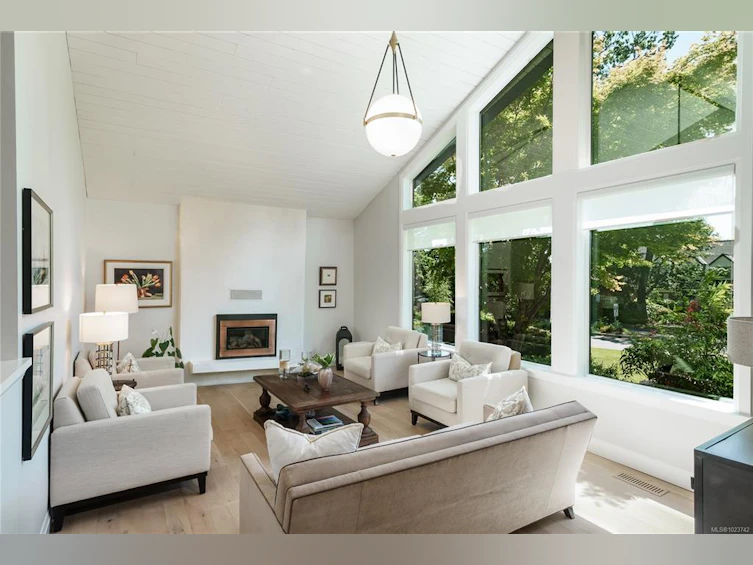 2780 Arbutus Road, Saanich, BC, V8N 5X4 - 6