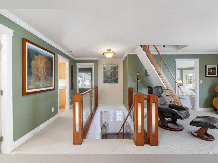 10239 Fifth Street, Sidney, BC, V8L 2Y4 - 15