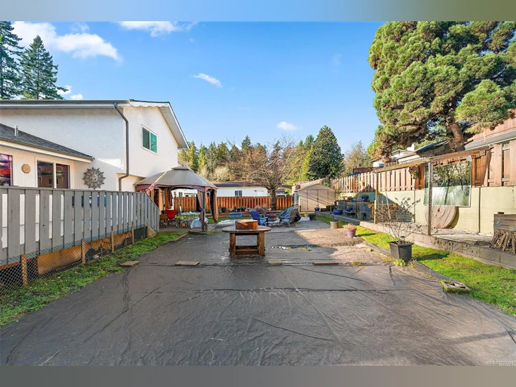2512 Jeanine Drive, Langford, BC, V9B 4X9 - 21