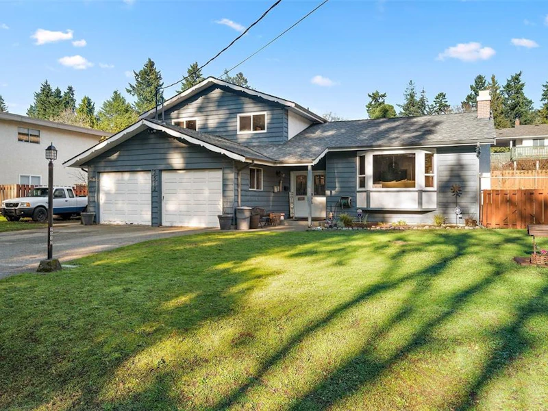 2512 Jeanine Drive, Langford BC V9B 4X9