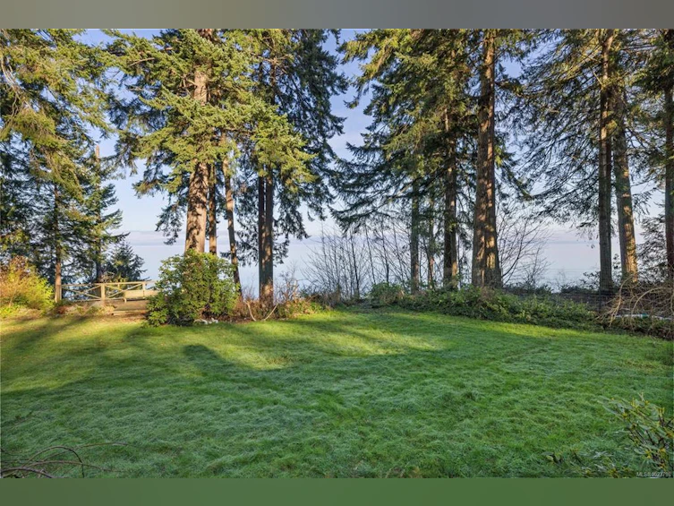 5171 W Island Highway, Qualicum Beach, BC, V9K 1Z1 - 29