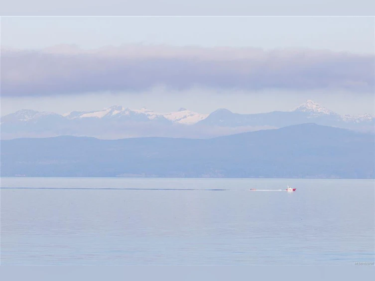 5171 W Island Highway, Qualicum Beach, BC, V9K 1Z1 - 3